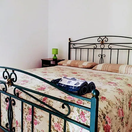 Peppino's نابولي